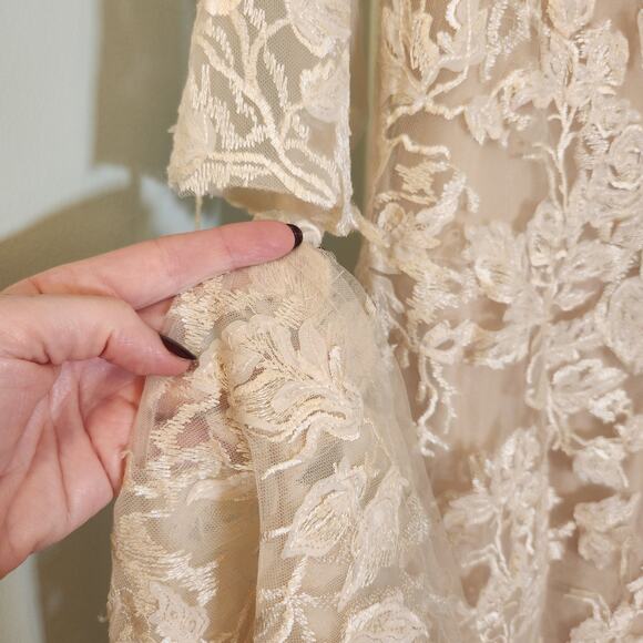 MONTAGE by Mon Cheri Lace Trumpet Nude Gown, Size 12 - Picture 9 of 16